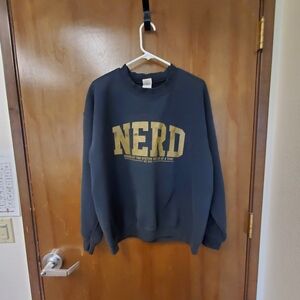NERD: PISSING OFF THE SYSTEM ONE COP AT A TIME Black Crewneck Sweater Size L